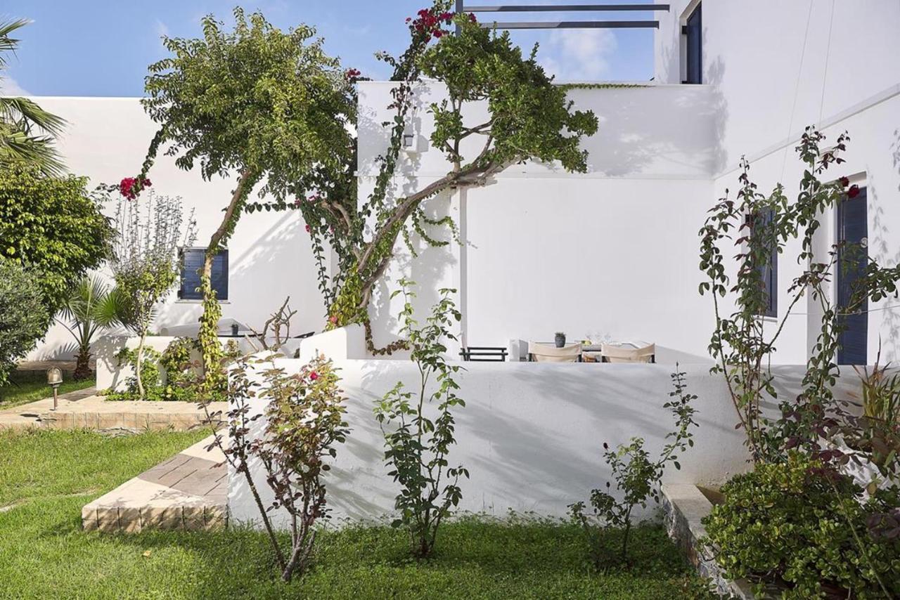 Eva Suites & Apartments Agia Marina Extérieur photo